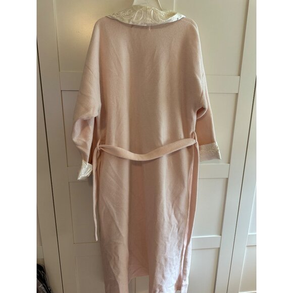 VTG Stan Herman Womens Soft fleece Pink Robe Embroidered Satin Trim Tradwife - Picture 9 of 13